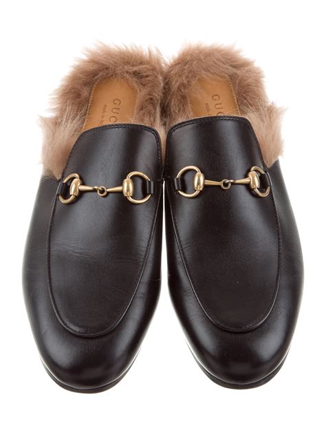 gucci flats with fur